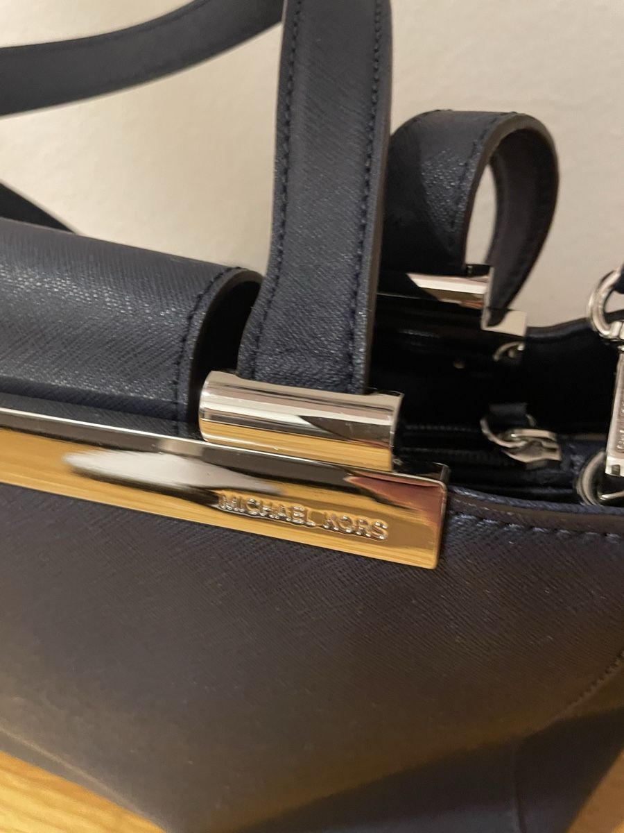 Michael Kors Taschen für Damen: Originale Michael Kors Tasche – Gebraucht aus Moosseedorf von kordi01 2