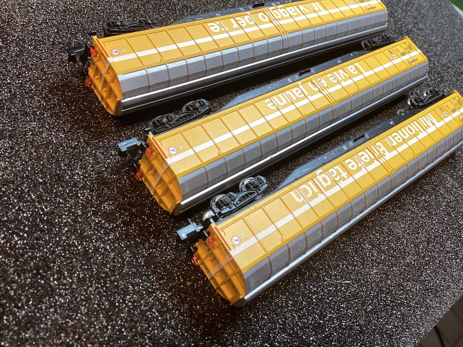 Trix Modelleisenbahnen: Minitrix 15799 SBB Post Grossraumschiebewandwagen Set – Gebraucht aus Winkel von merklinch 5