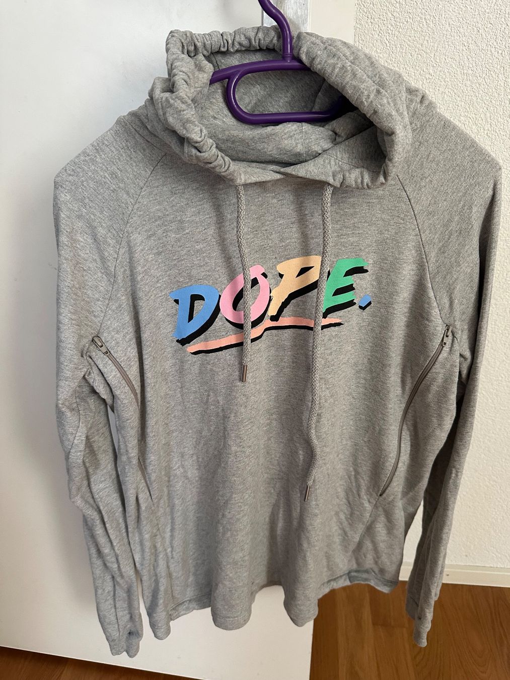 Pullover & Sweatshirts: Still-Pullover, Gr. M – Gebraucht aus Dübendorf von liism