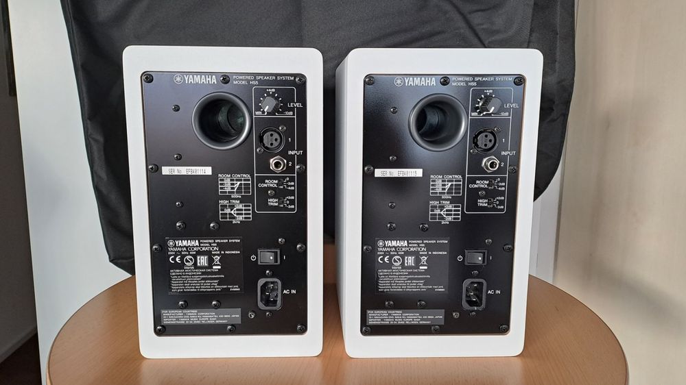 Aktive StudioMonitore Yamaha HS5 inkl. Subwoofer HS8S Kaufen auf Ricardo