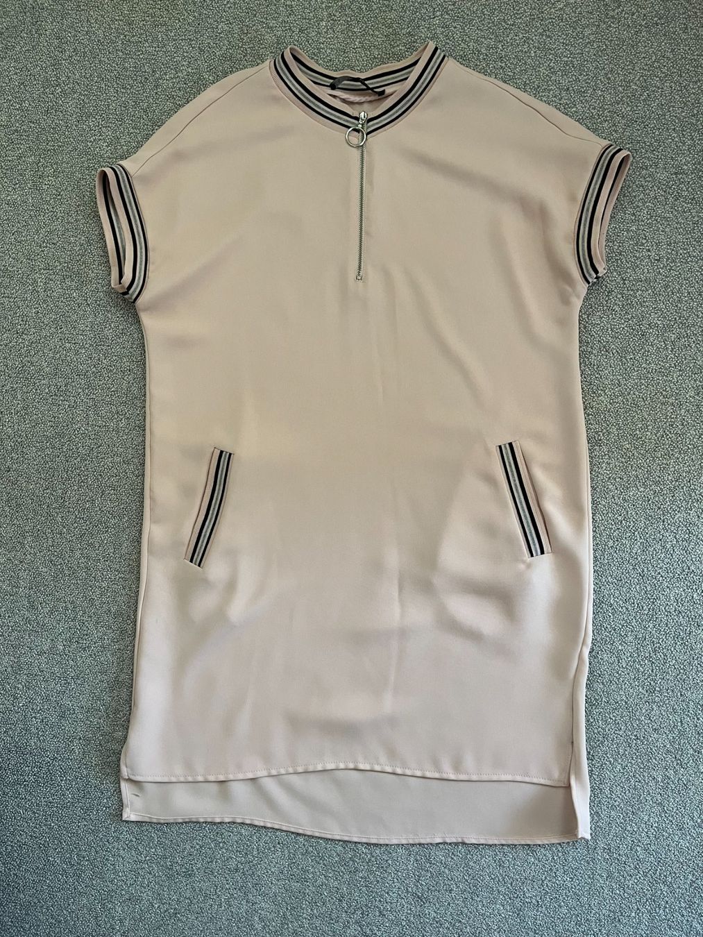 Zara Kleider: Sommerkleid Tunika ZARA Gr M – Gebraucht aus Kleindöttingen von nev_tn7c