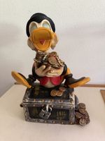 Scrooge Dagobert Duck Disney 53cm gross, Schatzkiste