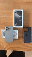 iPhone 16 Pro 512 GB Natural Titanium inkl Peak Design Hülle
