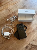 Apple iPhone11 – 128 GB – Schwarz – inkl. Originalverpgackun