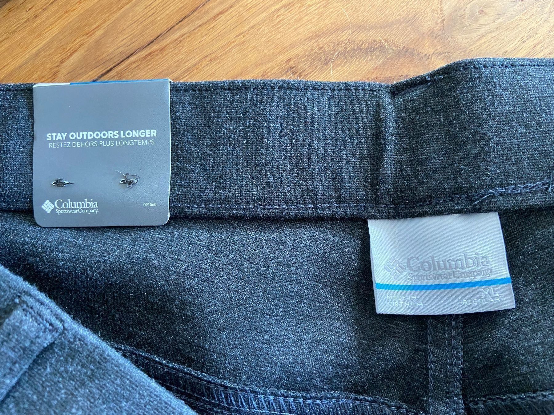 Pantalons: Damen Hose GR 44 – Neuf avec emballage d'origine à Langnau am Albis par Judithsebi 4