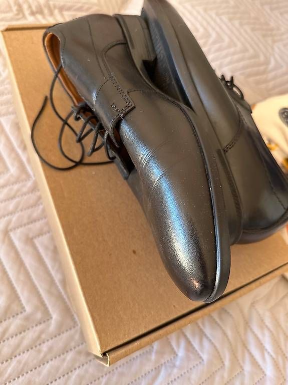 Chaussures hommes: Chaussures t.40 – D'occasion à Schmitten FR par MmeCruz 1
