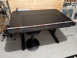 Schreibtisch elektronisch verstellbar
