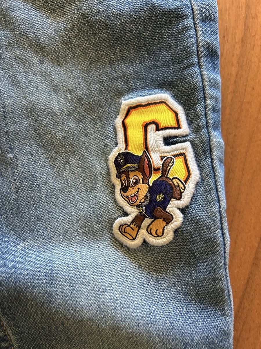 C&A Pantaloni: Paw Patrol Jeans Grösse 98 – Usato da Steffisburg venduto da Kudiru 3