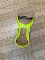Pelapatate ergonomico giallo: prepara le tue verdure!