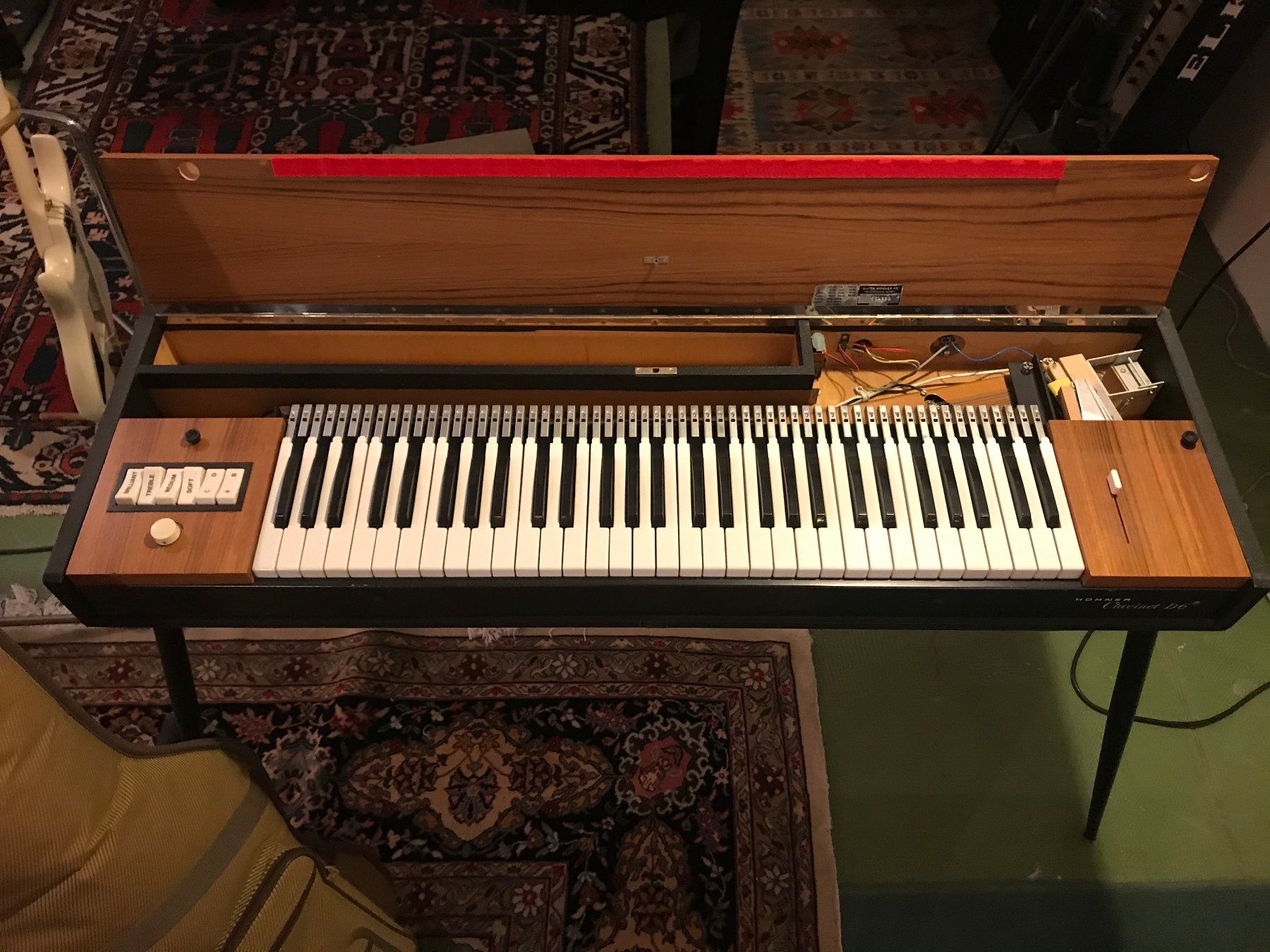Hohner Instruments de musique: Clavinet Hohner D6 – D'occasion à Genève par Symphonykid 3