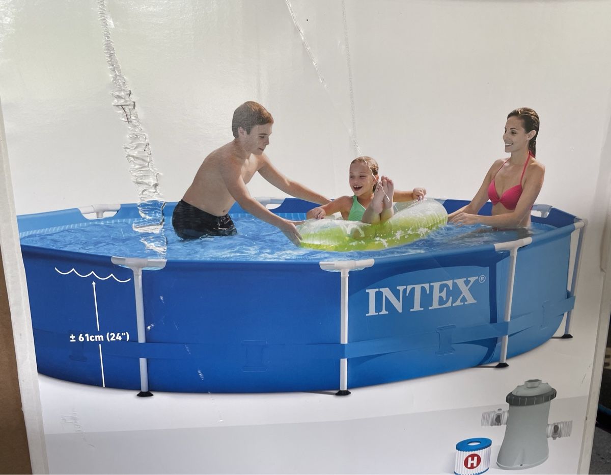 Intex Schwimmbad: Intex Metal Frame Pool Set 3.1 m – Gebraucht aus Wegenstetten von