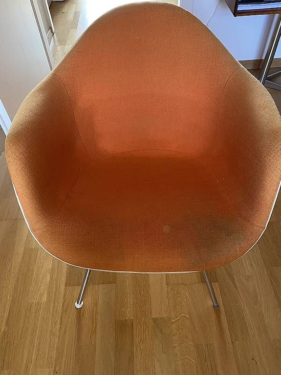 Poltrone: Fauteuil Eames DAX vintage  à restaurer – Usato da Epalinges venduto da mr.siegal 1
