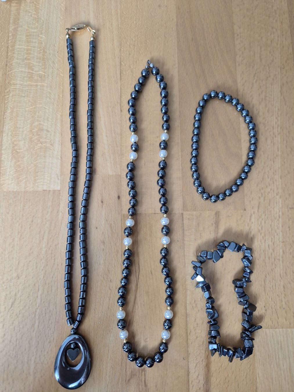 Altri gioielli: Hämatit Schmuck, toller Zustand – Usato da Vilters venduto da Fleiflomi