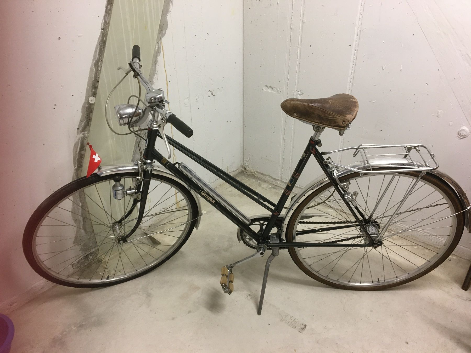 fahrradgriffe contec Fahrrad-Griffe Merge Trekking Bar, Ergonomisch, stoßdämpfend, Gummi, Schwarz, 96/140 mm, Lenker, Radfahren, Trekking, MTB, schwarz, Paar Sport & Freizeit CityBike Clevere Kinderzimmer Stauraum Ideen Color:Texas Orange