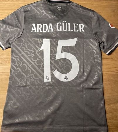 Maillot Real Madrid third saisons 2024 -2025 / 15 Arda Güler