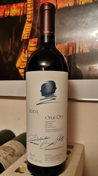 Opus One 2001（未開栓】OPUS ONE オーパス・ワン 2001 赤