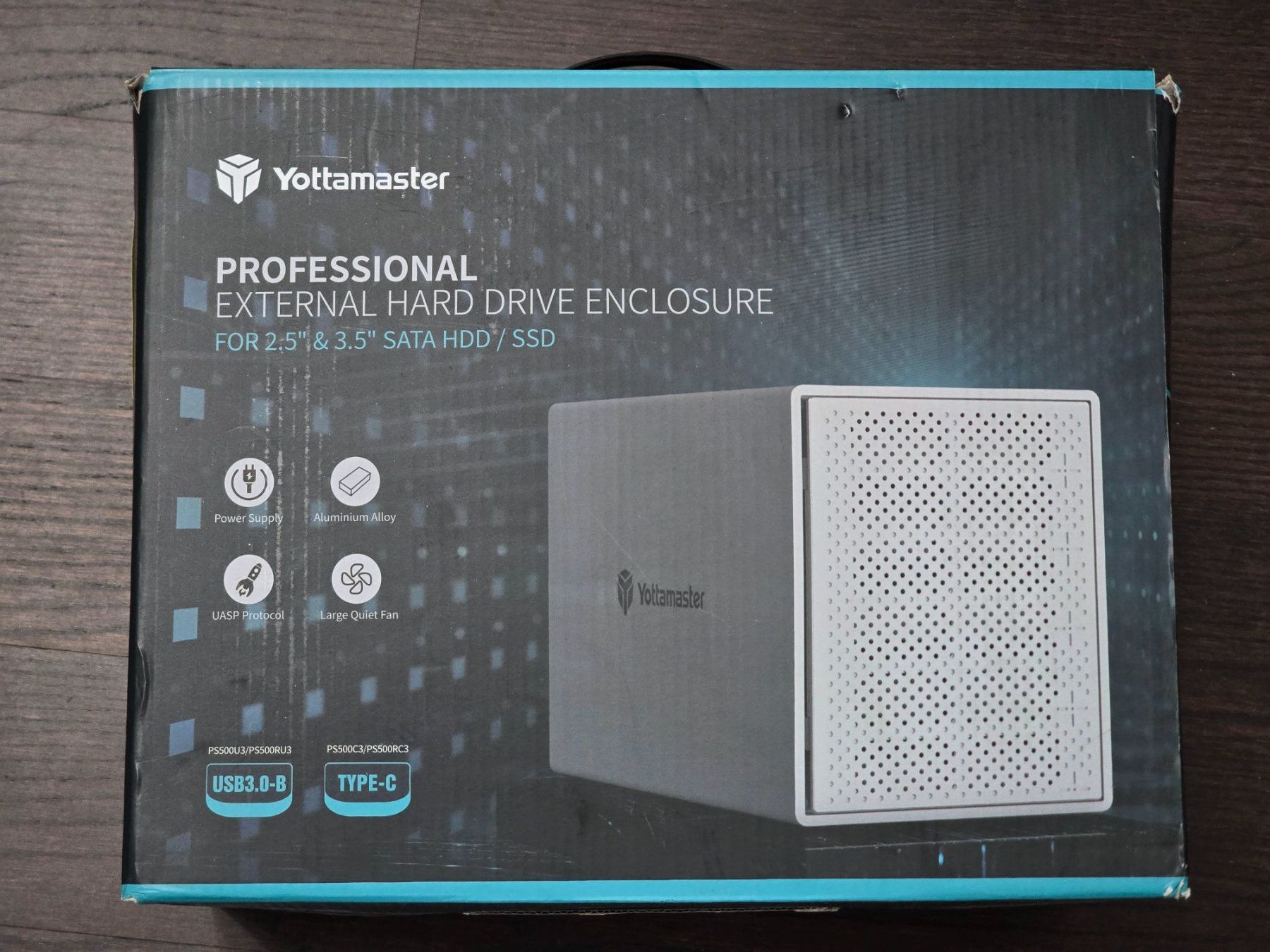 Hub & Switch: Yottamaster 5 hdd bay - USB 5 Gbps - NP 150 CHF – Usato da Pregassona venduto da mos_c5r7
