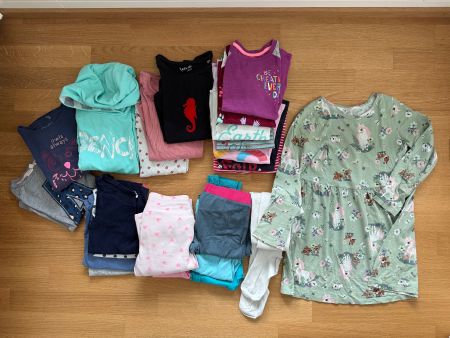 Kleiderpaket Gr 122/128