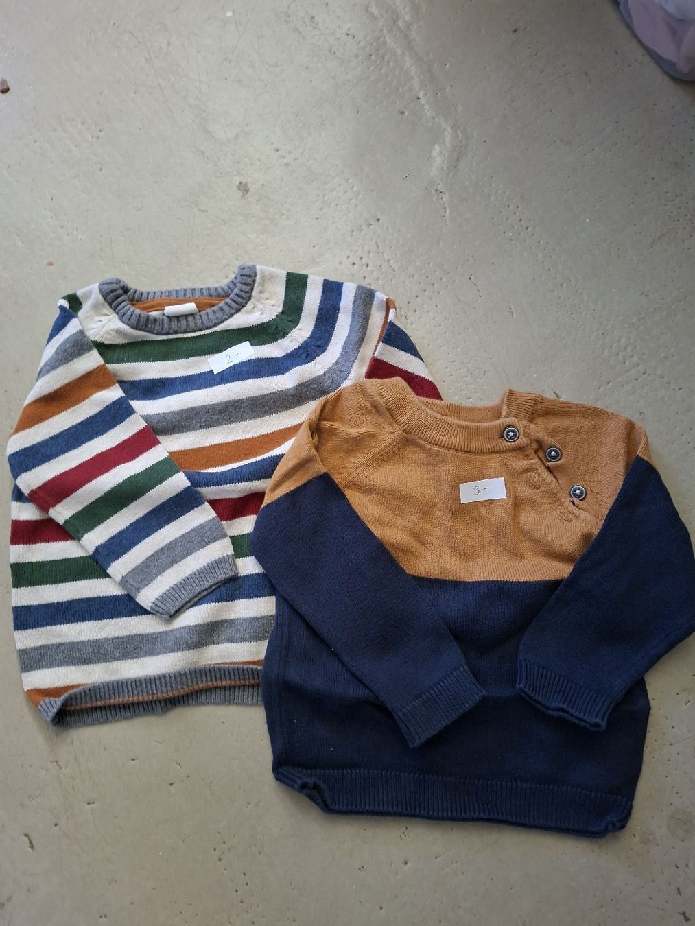 Lotti & Set di vestiti: lot d'habits garçon taille 86 – Usato da Boncourt venduto da Adeline_2727 4