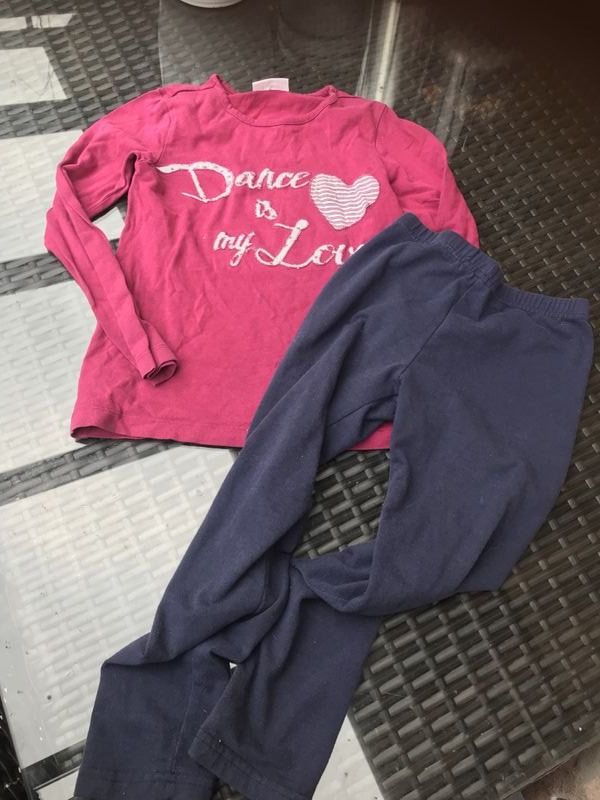 Pigiama & Simili: Mädchen Pyjama 110/116 – Usato da Bergdietikon venduto da antovale