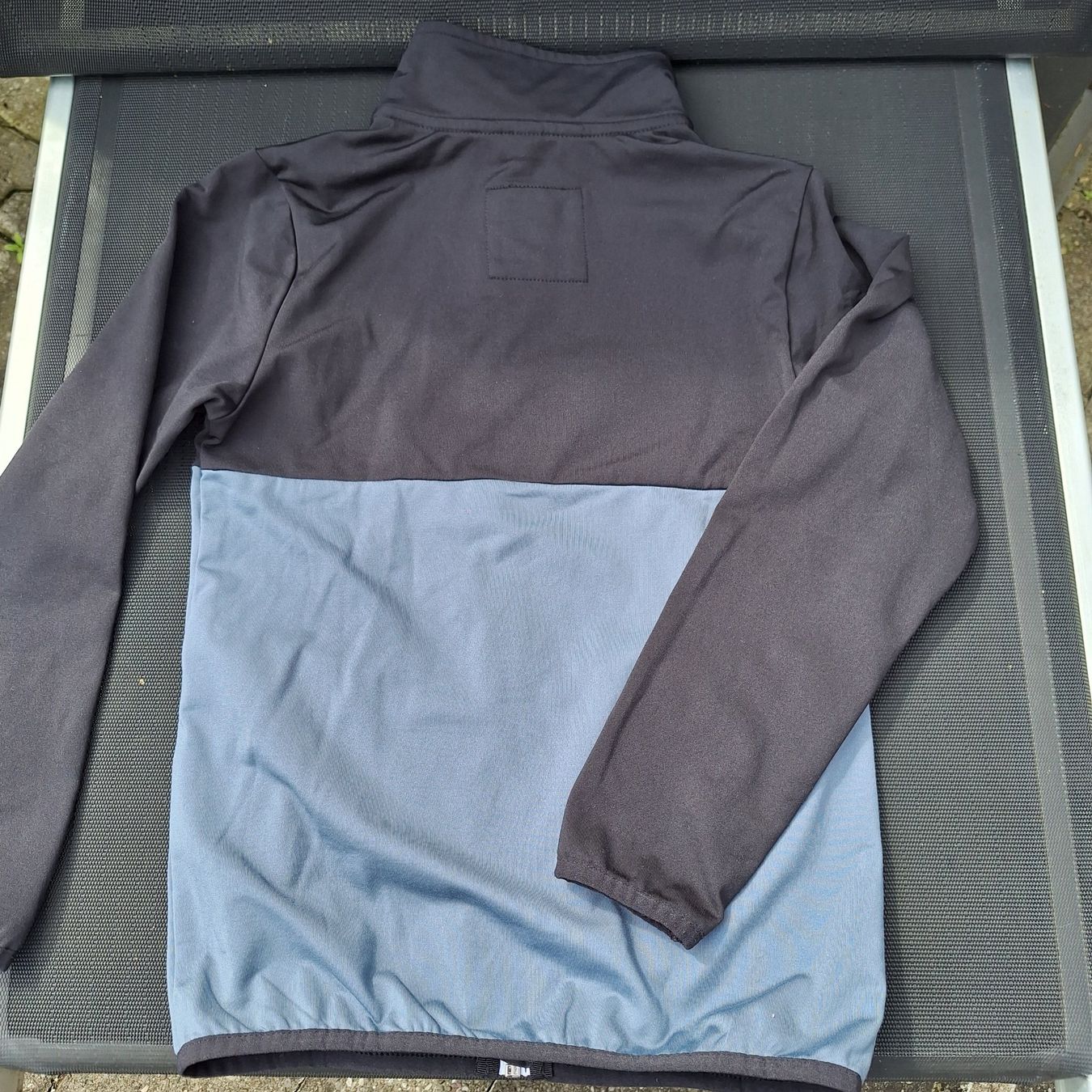 Fila Jacken: Fila Übergangs / Sportjacke, Gr. 128, – Gebraucht aus Hettenschwil von Schneuggi2 2