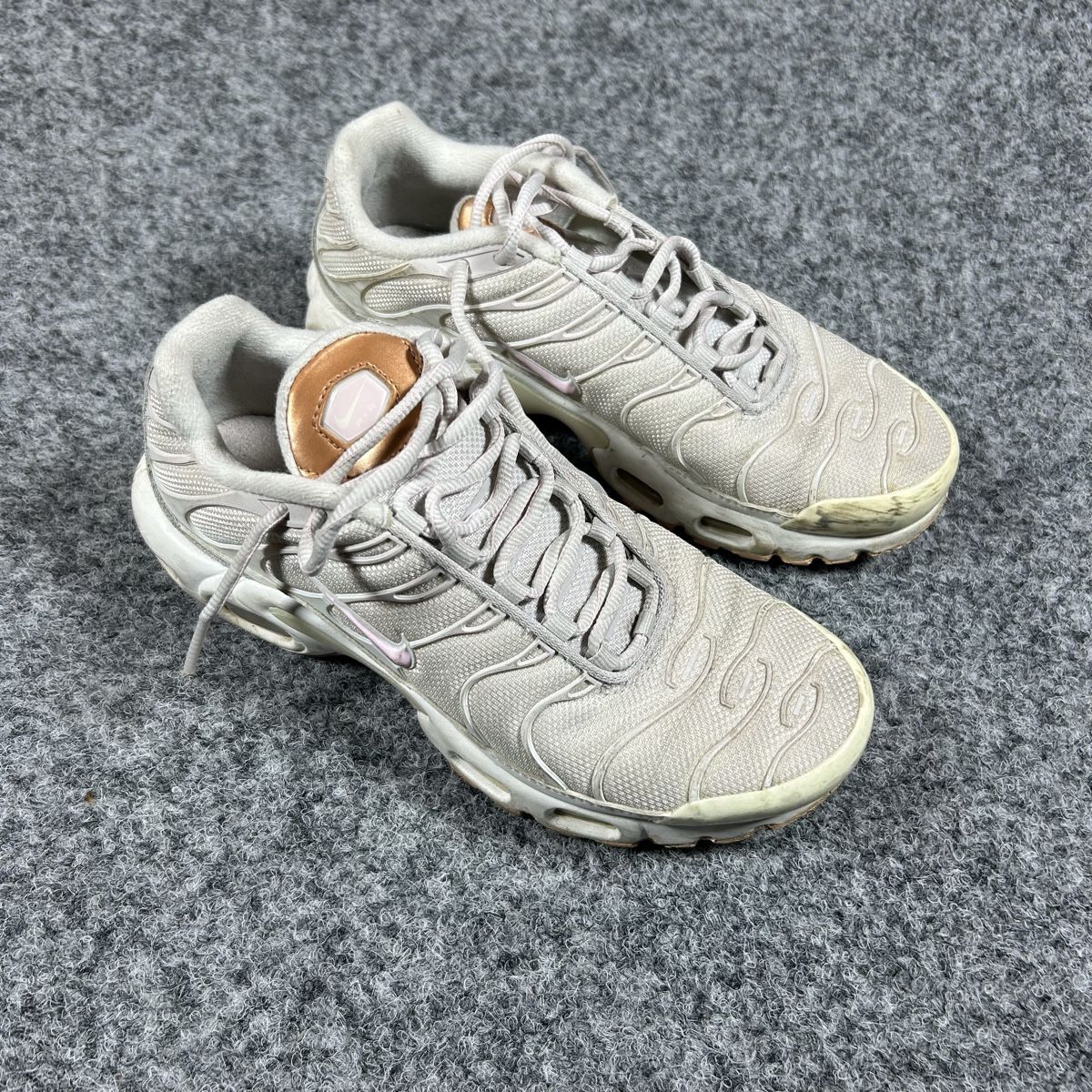 Nike Damenschuhe: Nike TN 37,5 – Gebraucht aus La Sagne NE von Matlasape 1