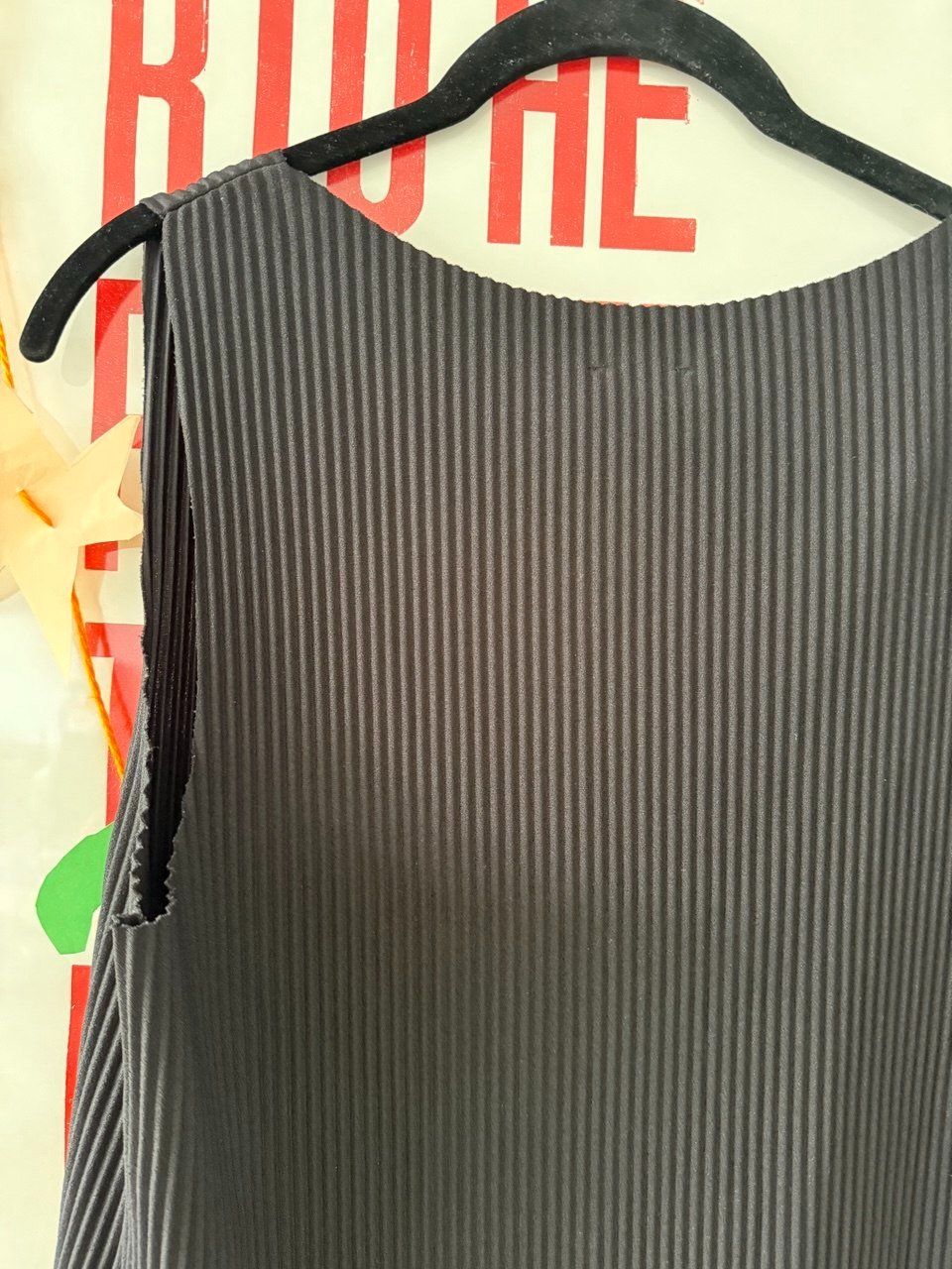 Cos Top: Top from Cos, Size S – Nuovo (secondo la descrizione) da Zürich venduto da futurmutur 2