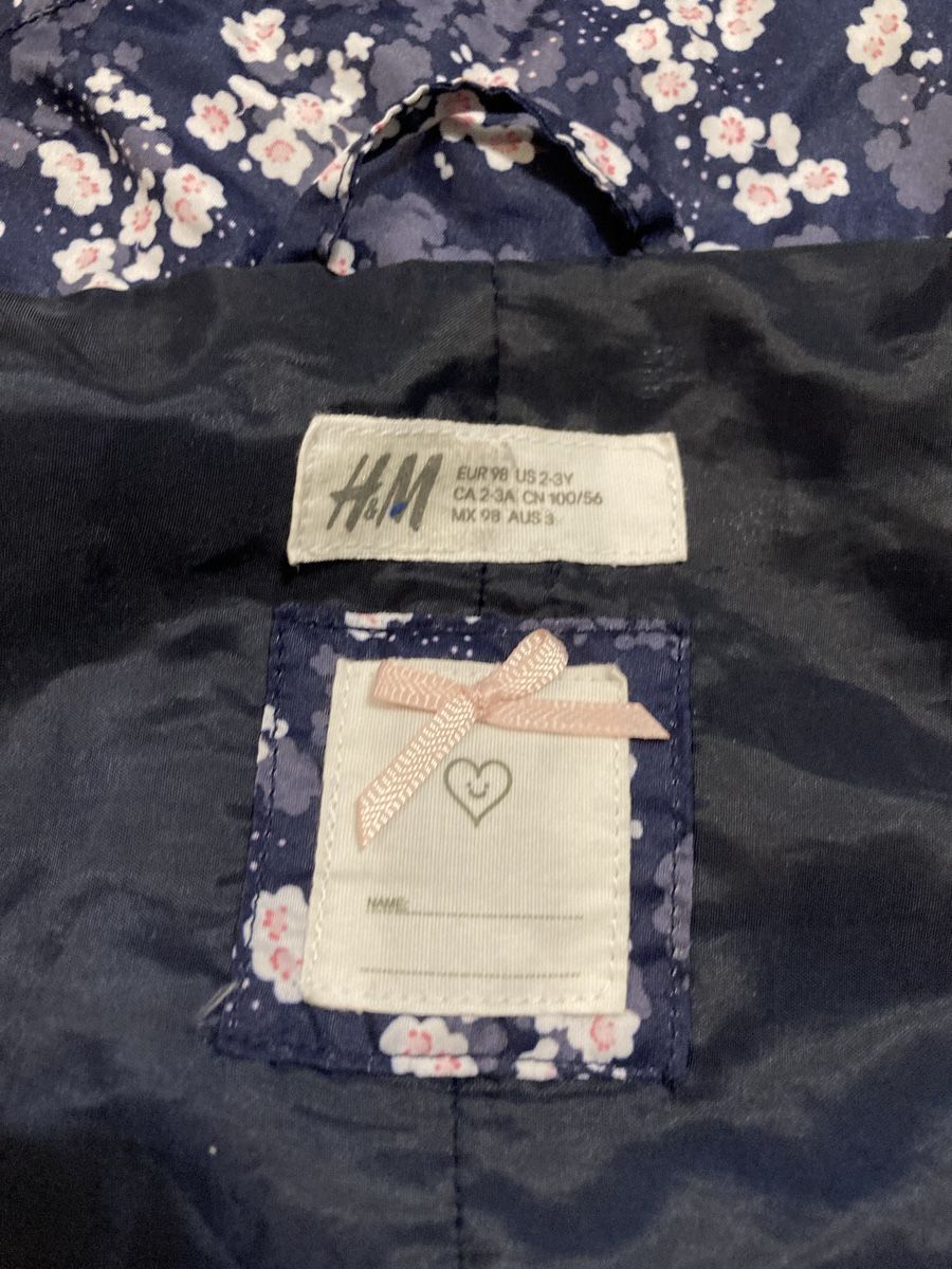 H&M Vestes & Manteaux: H&M Übergangsjacke Gr. 98/104 – D'occasion à Oberstammheim par Annatina11 3