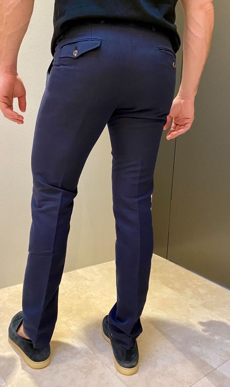 Gucci Hosen: Gucci Hose Dunkelblau Gr. 54 IT – Gebraucht aus Herrliberg von Fashionista_8 2
