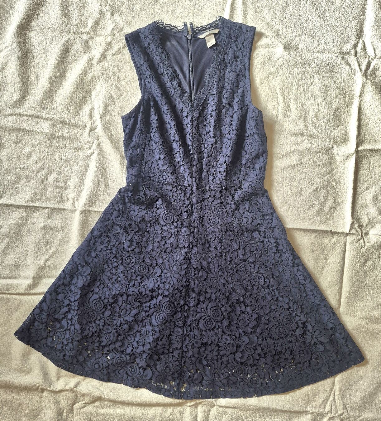 H&M Vestiti: Vintage - Dunkelblaues Spitzenkleid – Usato da Schmitten FR venduto da KaDa81