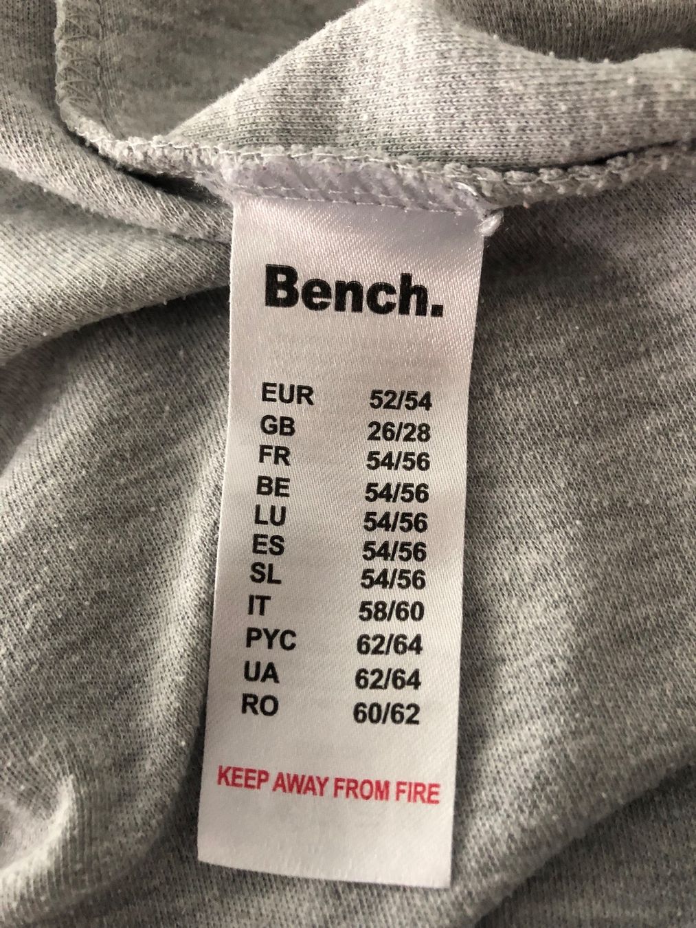 Bench Pantaloni: Trainerhose - Bench - Grösse 52/54 – Usato da Oberuzwil venduto da jabano 2