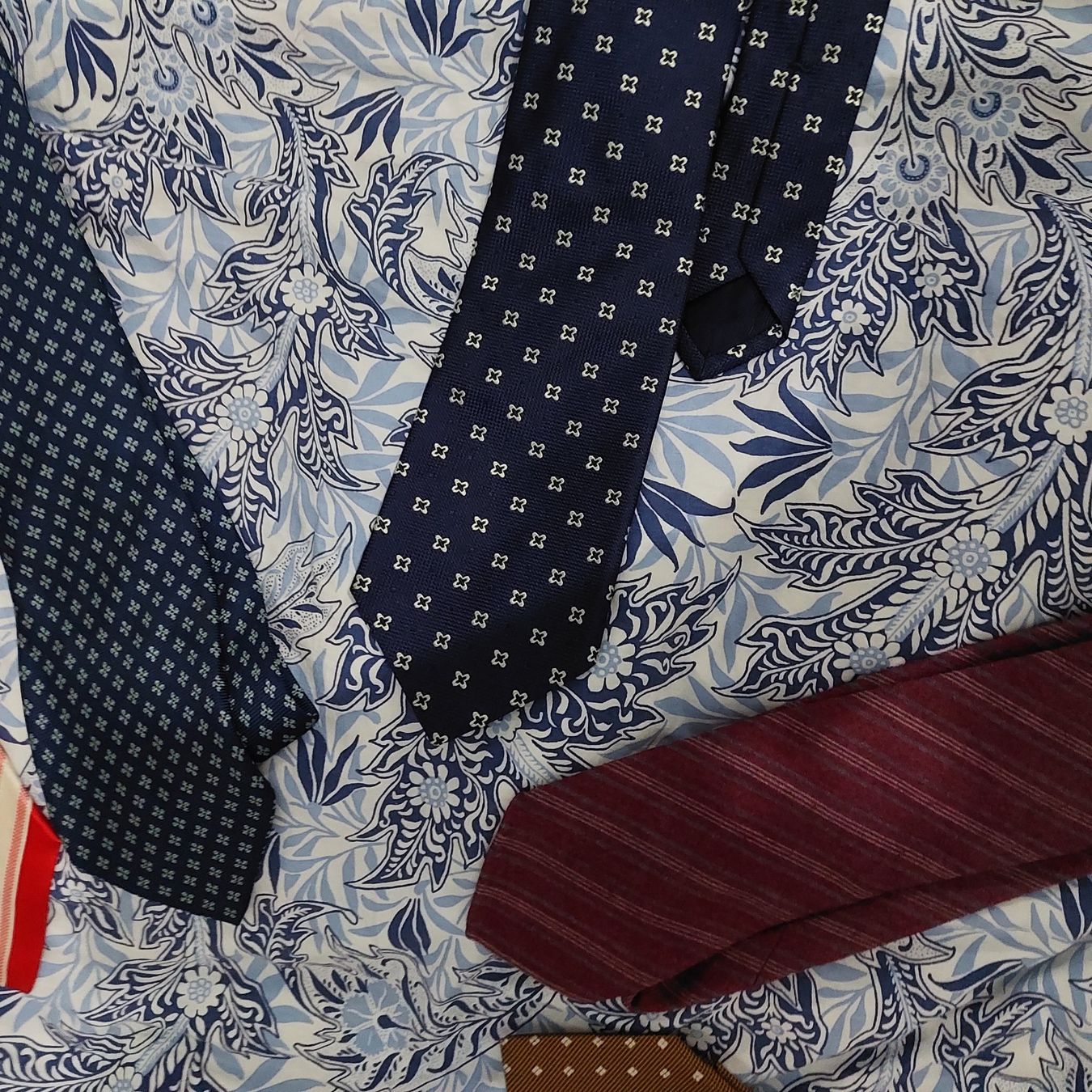 Kiton Cravatte: 6-er Krawatten handgefertigt Kiton - Neu – Nuovo (secondo la descrizione) da Walenstadt venduto da ELNINOMARAVILLA 3