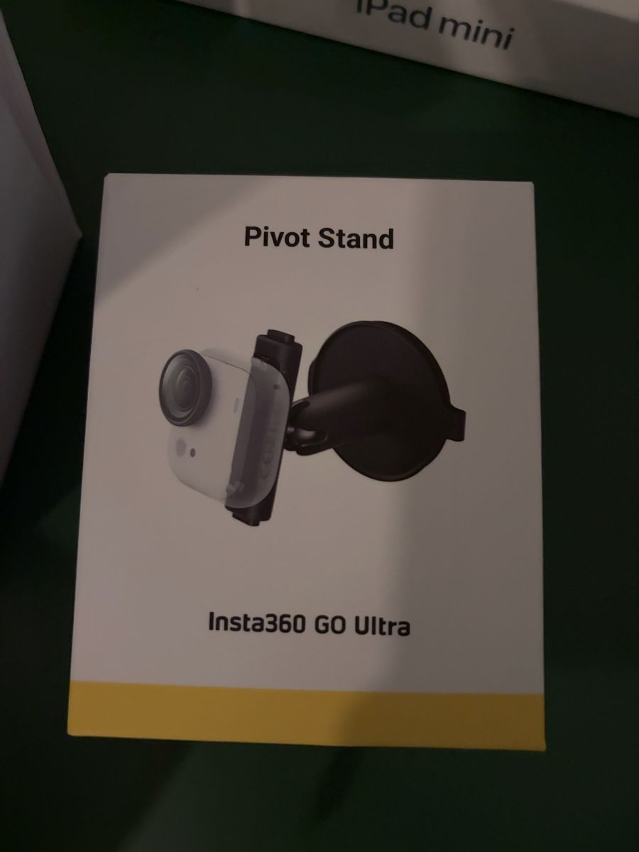 Insta360 Action Cam: Insta360 GO Ultra Pivot Stand Tiny Hands-Free 4K – Usato da Aarburg venduto da roc_9n2c 1