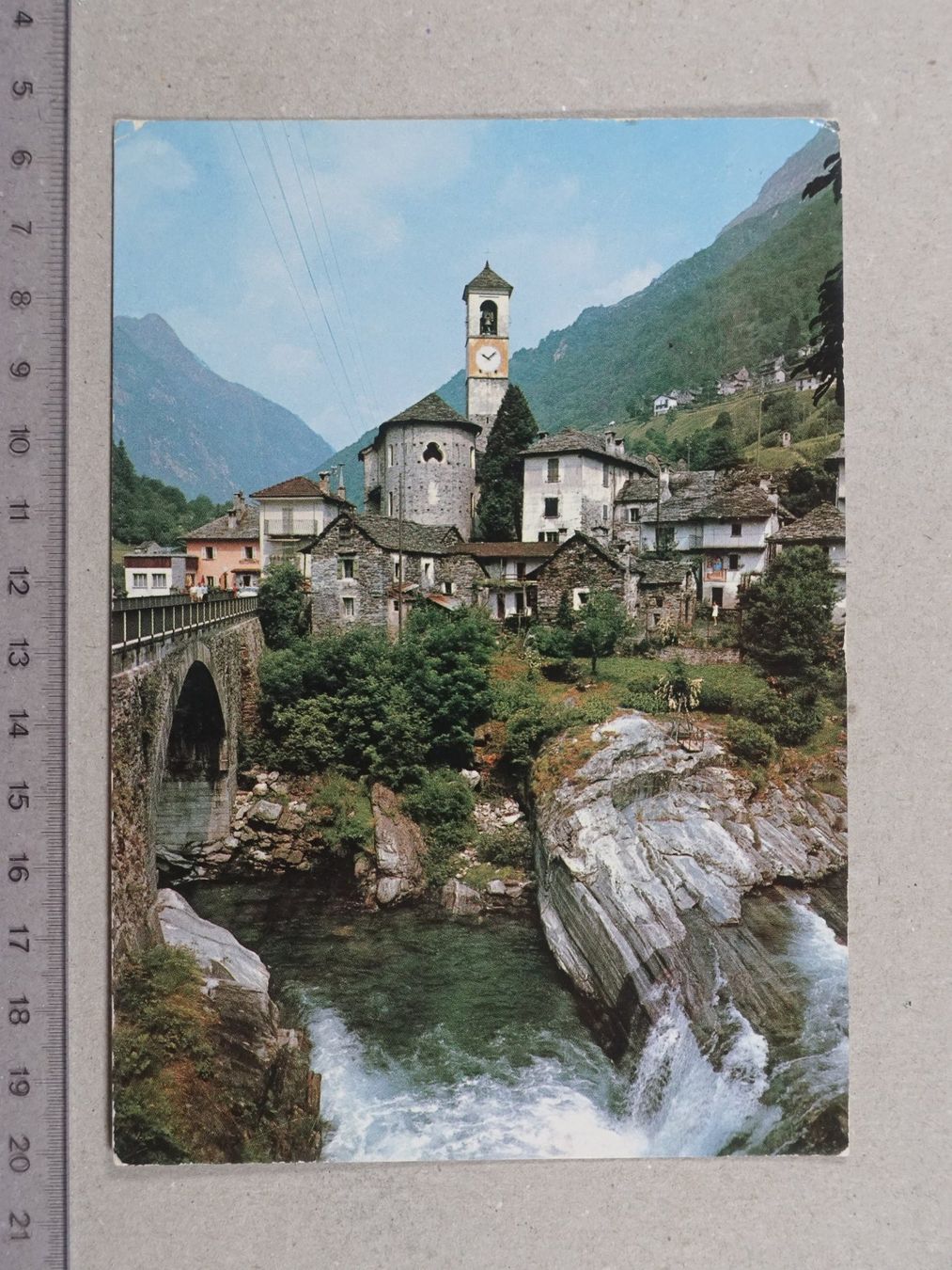 Ansichtskarten: Lavertezzo, Valle Verzasca – Gebraucht aus Lenzburg von fh1