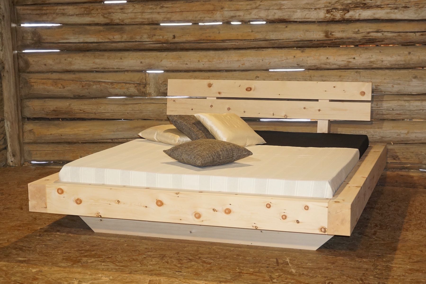 Betten: Arvenbett Girs – mit Lehne – Neu und originalverpackt aus Lohn GR von Nilo87 2