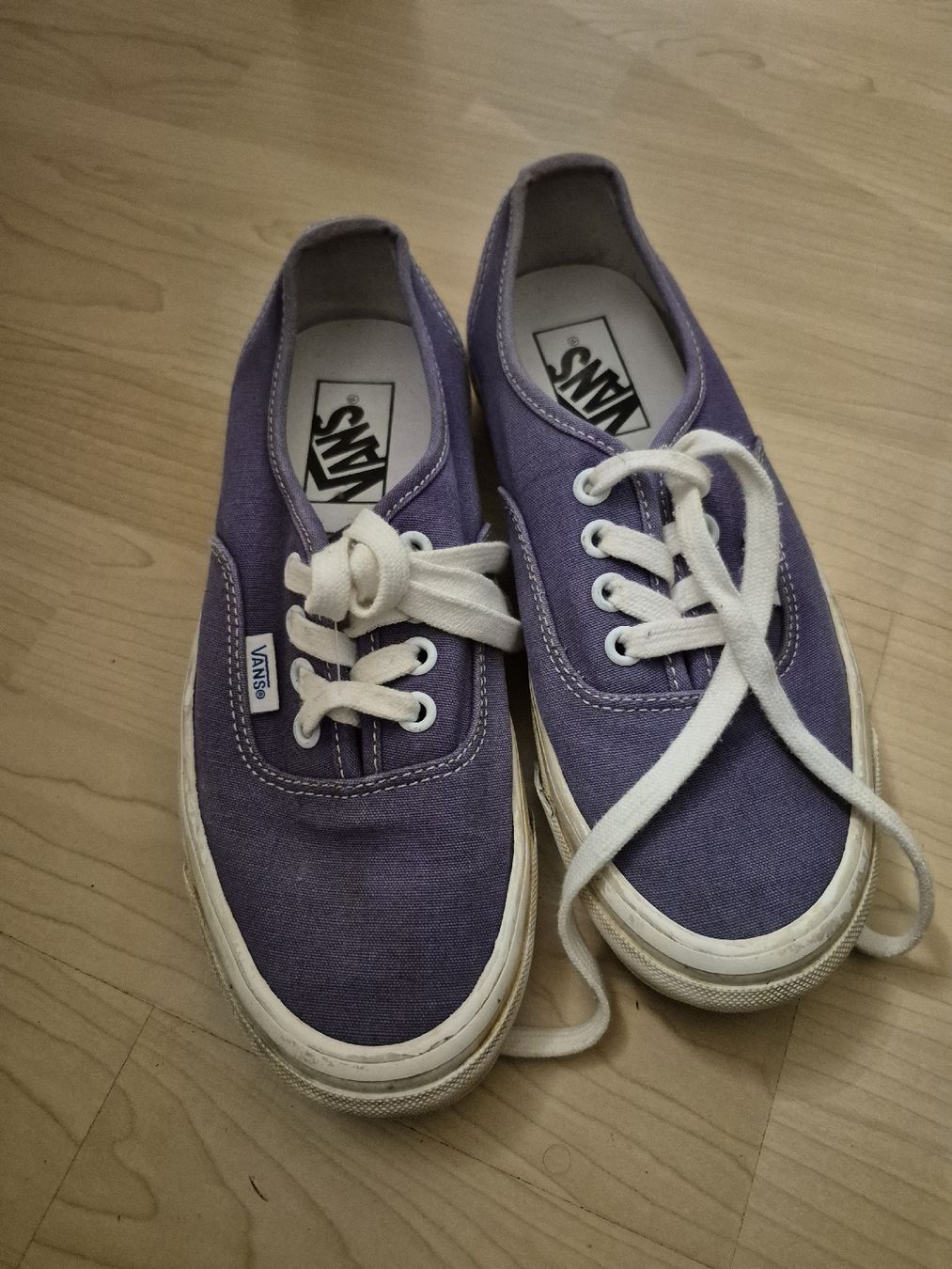 Vans Scarpe da donna: Vans Schuhe Grösse 37 – Usato da Oberweningen venduto da Bumblebee2