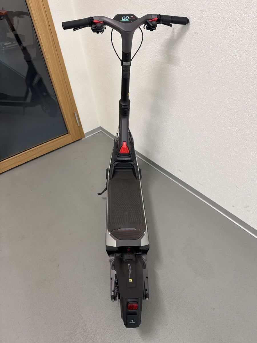 Scooter: Segway Ninebot GT1 Scooter  – Nuovo (secondo la descrizione) da Bülach venduto da Suters0403 2