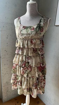 Hanami Kleid mit floralem Muster