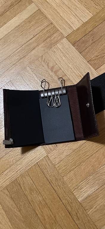 Sonstige Kleidung & Accessoires: Braun Büffel Schlüsseletui mit Originalverpackung – Gebraucht aus Kreuzlingen von dma_sg88 1
