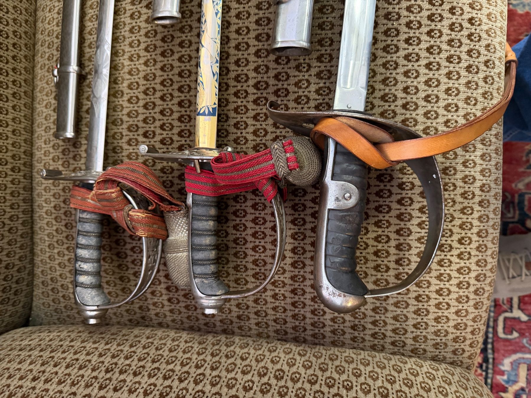 Armes blanches: 3 Militärsäbel – D'occasion à Ebikon par Berku 2