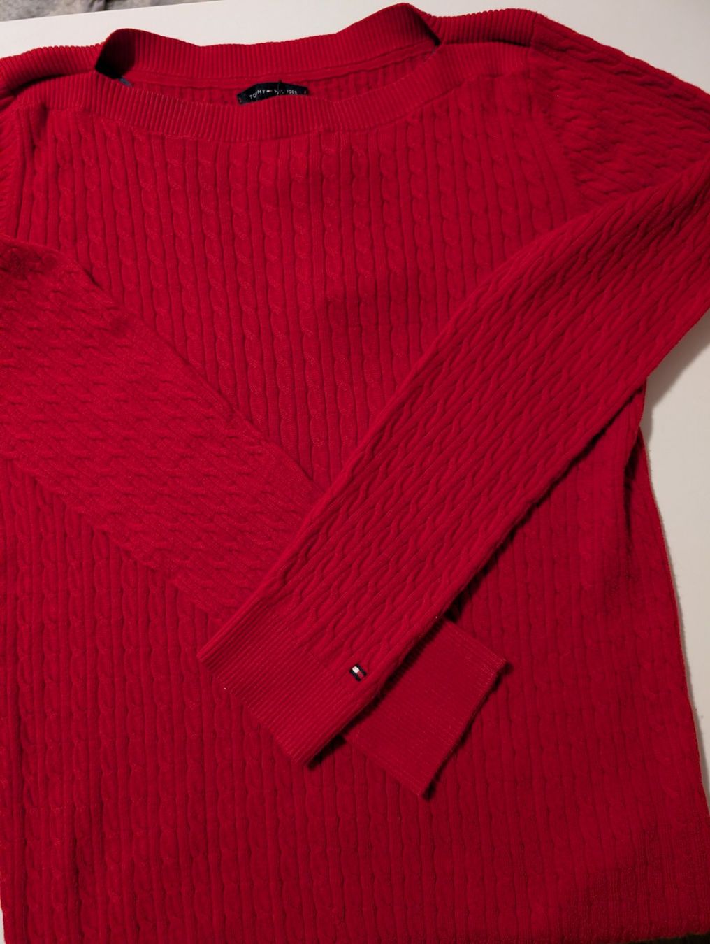 Tommy Hilfiger Pulls & Sweat-shirts: Feinstrick Damenpullover TOMMY HILFIGER, rot, Gr. L – D'occasion à Ermatingen par Hanni_und_Nanni 2