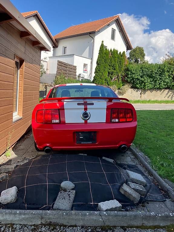 Ford Automobili: Ford Mustang V8 300CV – Usato da Seiry venduto da Tchilo 3