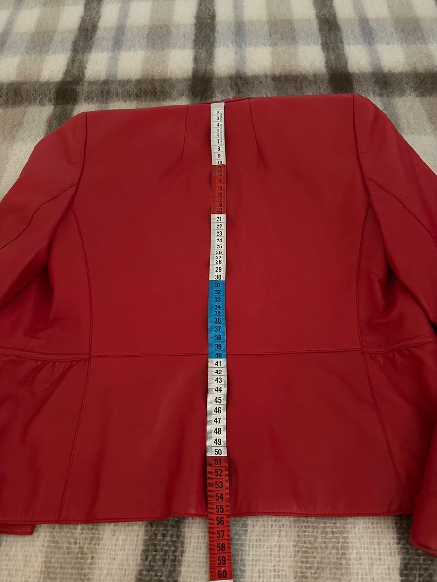 Akris Giacche: Rote Akris Lederjacke, Gr. 38 – Nuovo (secondo la descrizione) da Binningen venduto da Yuliya15 5