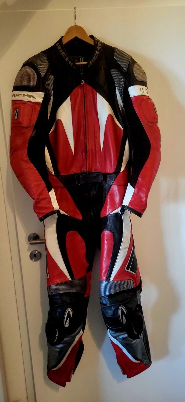 Anzüge: Combi moto cuir 2 pièces Richa – Gebraucht aus Chevroux von Rogers59