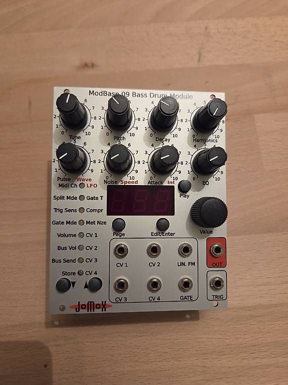Musikinstrumente: Jomox Modbase 09 Eurorack Modul – Gebraucht aus Zürich von Flvr