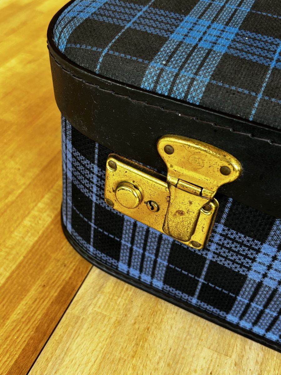 Valigie: Retro-Koffer aus Tartanstoff – Usato da Zäziwil venduto da kbr_jd95 2
