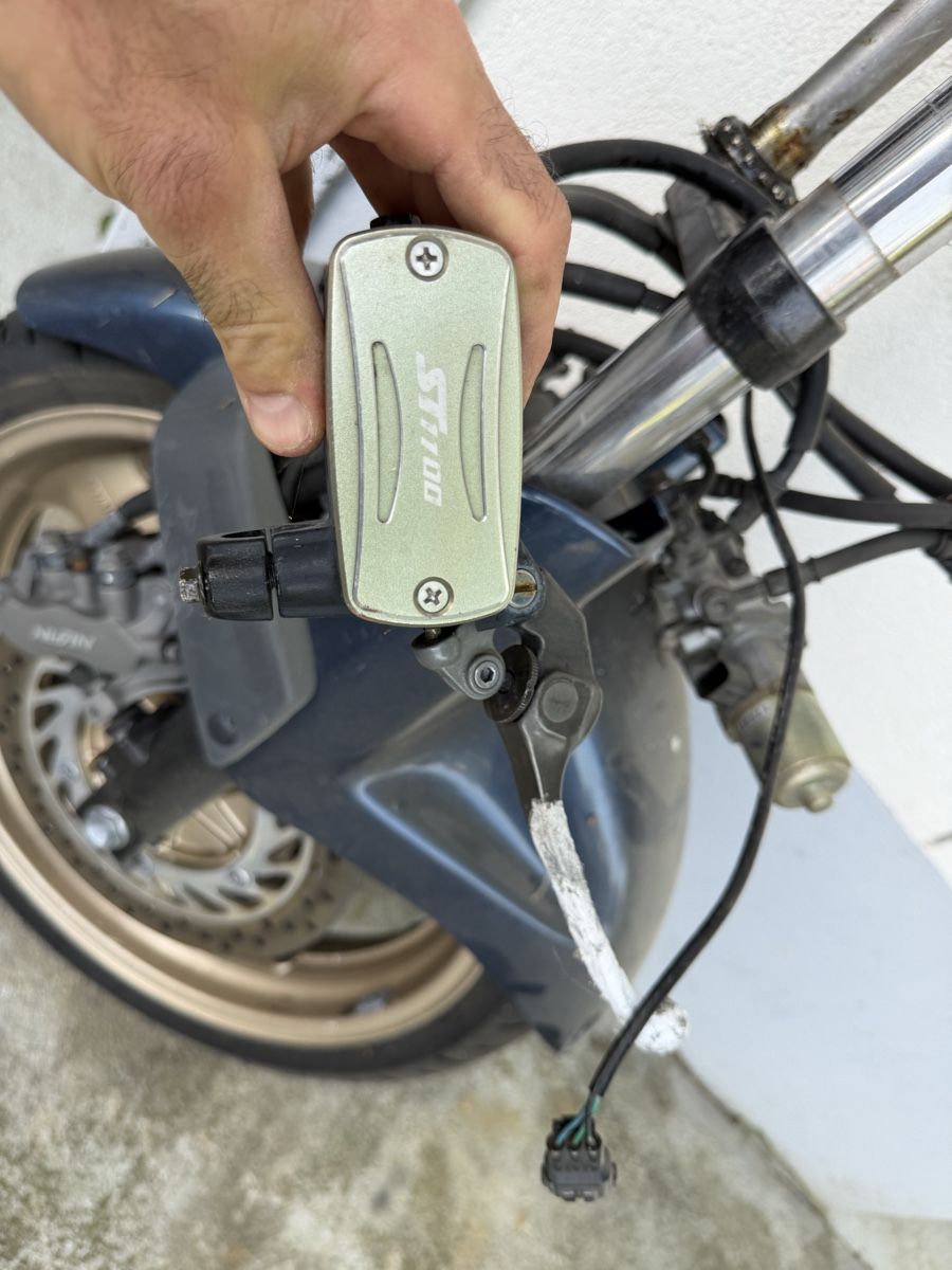 Honda Tutti i ricambio per moto: Fourche / Gabel - HONDA PAN EUROPEAN ST – Usato da Courtételle venduto da claude41 1