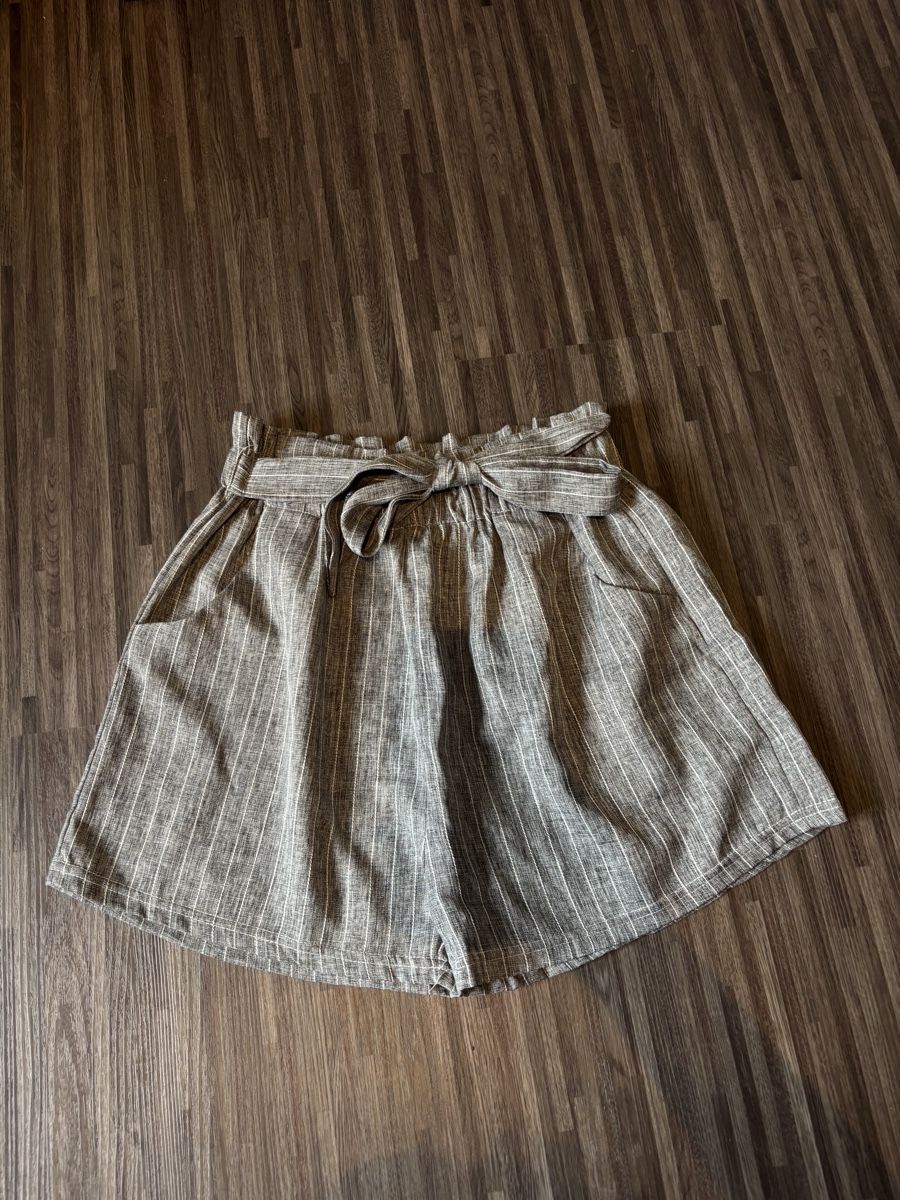 Pantaloni: Leichte Sommerhose Grösse S/M – Nuovo (secondo la descrizione) da Sumiswald venduto da fid_v269