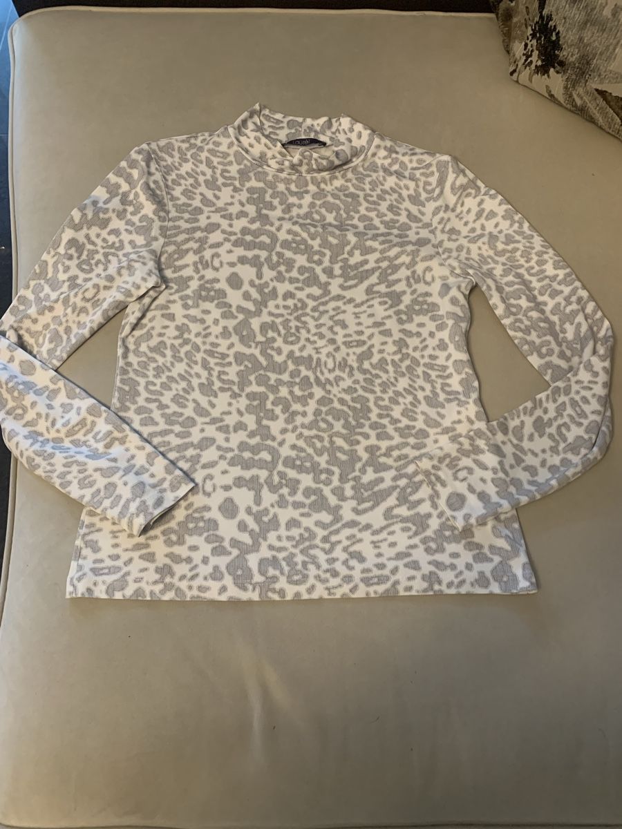 Pulls & Sweat-shirts: Laurel Pullover  – D'occasion à Bergdietikon par zor_856j