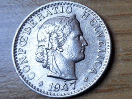 20 Rappen 1947 ABART Punkt über 4 - sehr schön!
